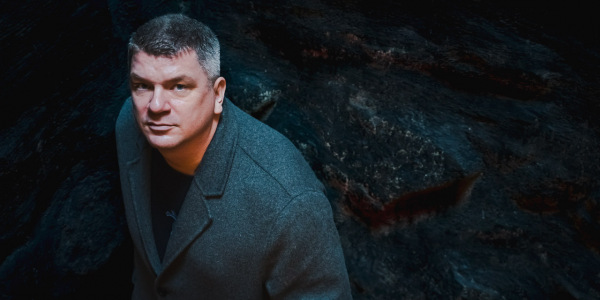 Mats Strandberg, dramatiker "Salaligan"