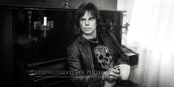 Joey Tempest, Europe enjoying a coffee at Warner Music
